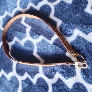 Louis Vuitton Vachetta Gold Hardware Pouchette Purse Strap